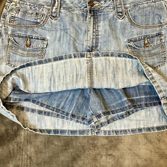 Faded Glory Skort - Picture 3 of 4